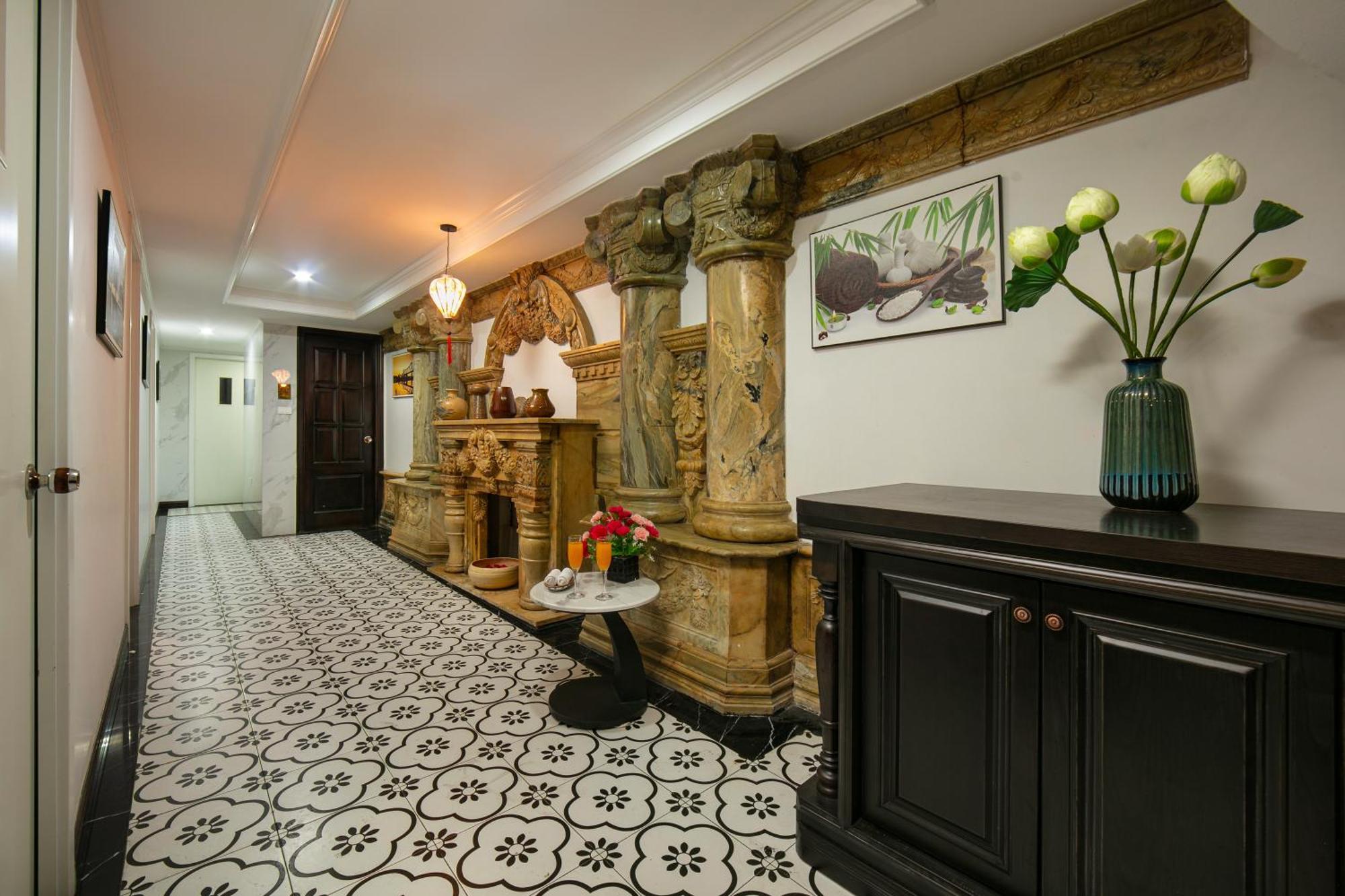 Media Central Hotel & Spa Ханой Экстерьер фото