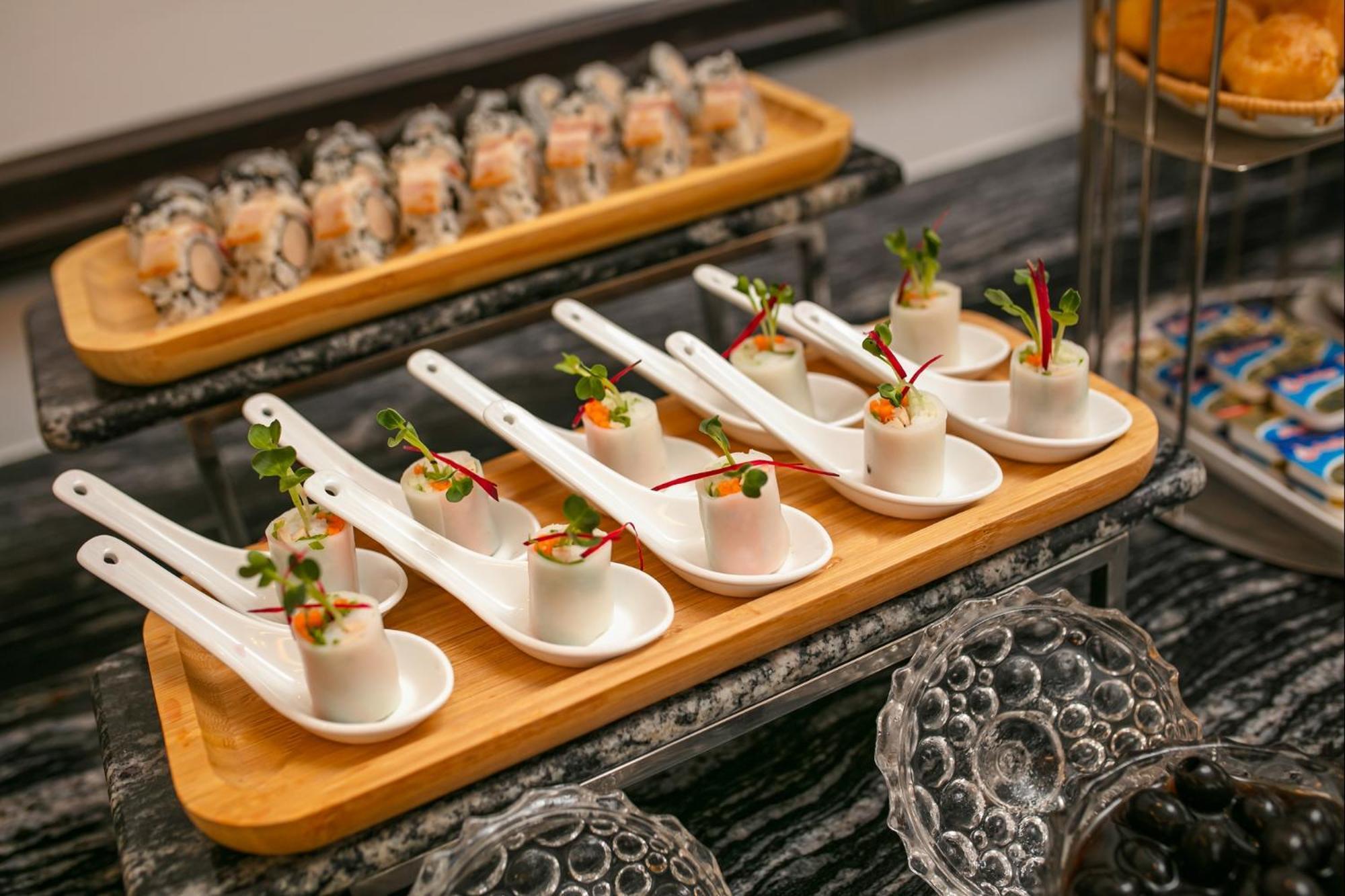 Media Central Hotel & Spa Ханой Экстерьер фото